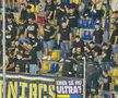 Scandal în toată regula la Petrolul - FCSB » Jandarmeria a fost nevoită să intervină: luat pe sus și scos din stadion