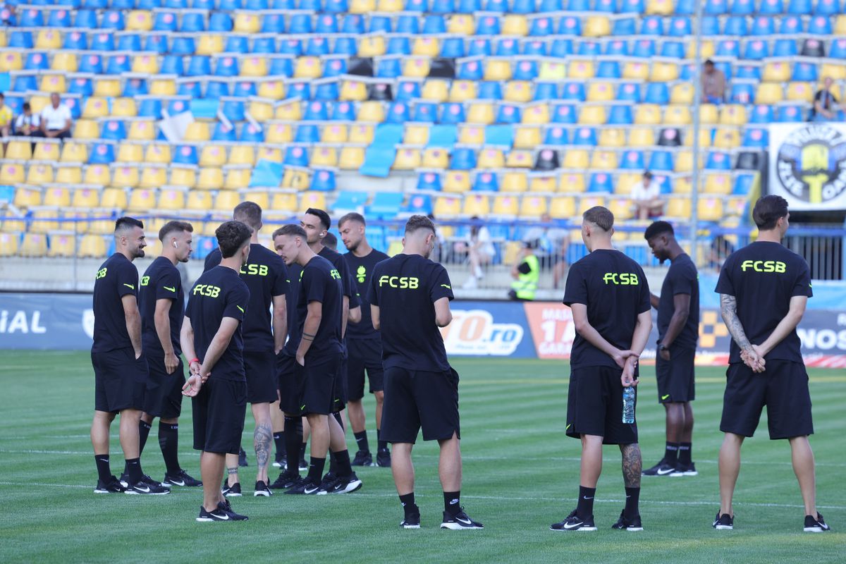 FCSB, prima victorie a sezonului în Superligă! Petrolul a irosit mai multe șanse monumentale în prima repriză