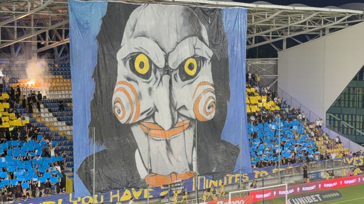 Scenografie Petrolul în meciul cu FCSB