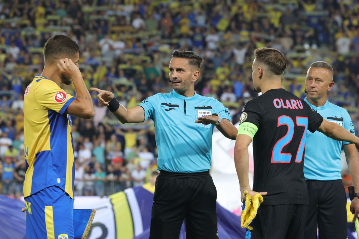 Liviu Ciobotariu a aflat în direct că i se pregătesc două transferuri de la FCSB