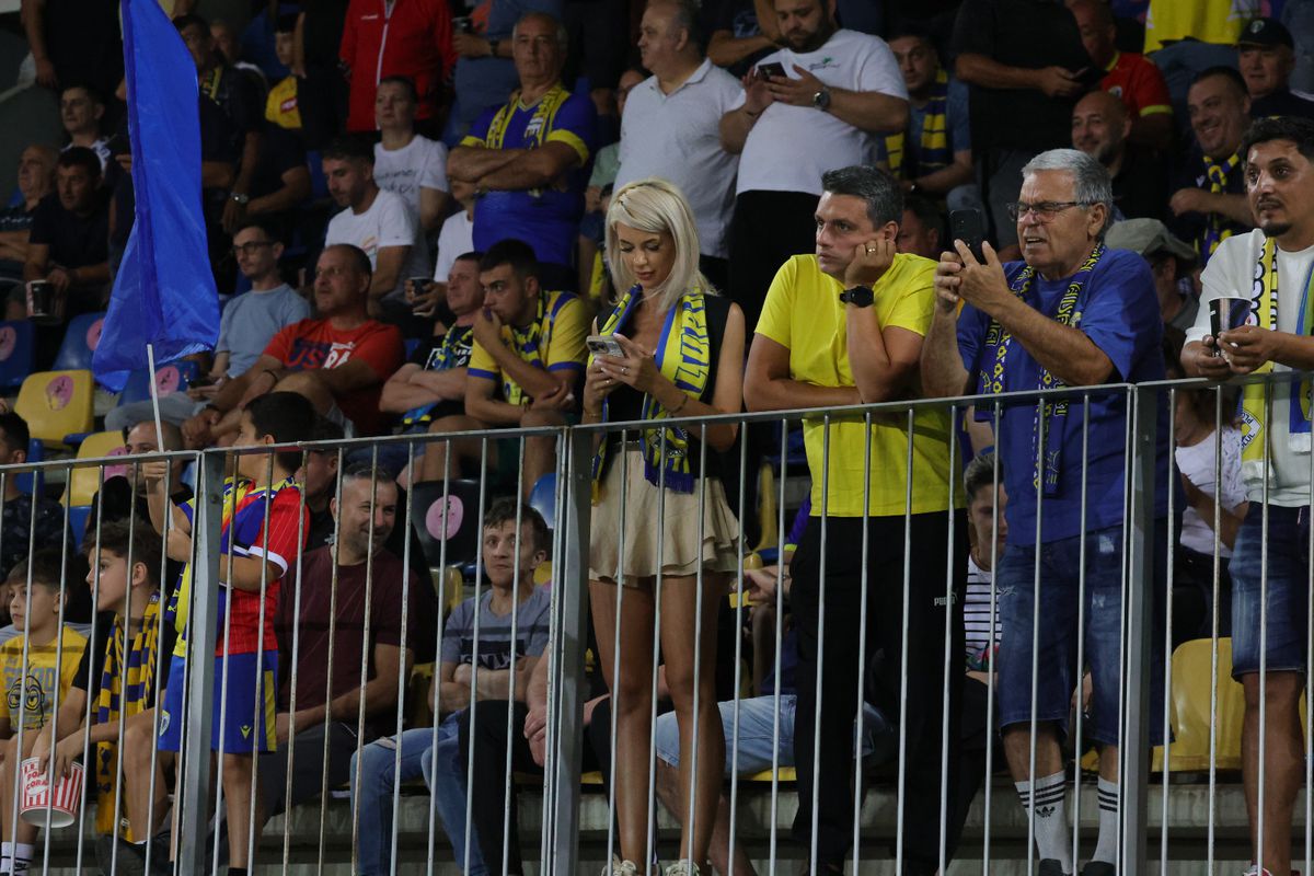 Andreea Hanca la Petrolul - FCSB