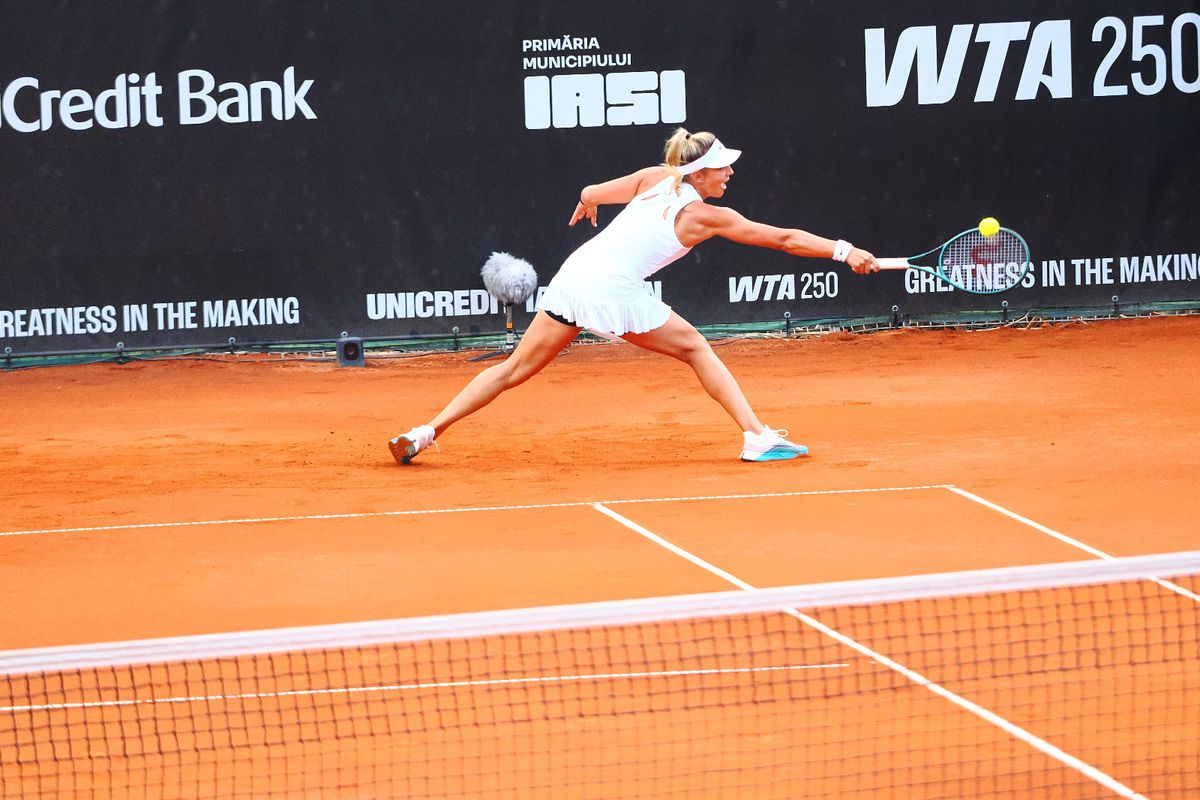 Irina Begu -  Jaqueline Cristian, semifinală la UniCredit Iași Open