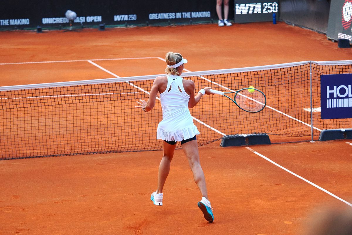 Irina Begu -  Jaqueline Cristian, semifinală la UniCredit Iași Open