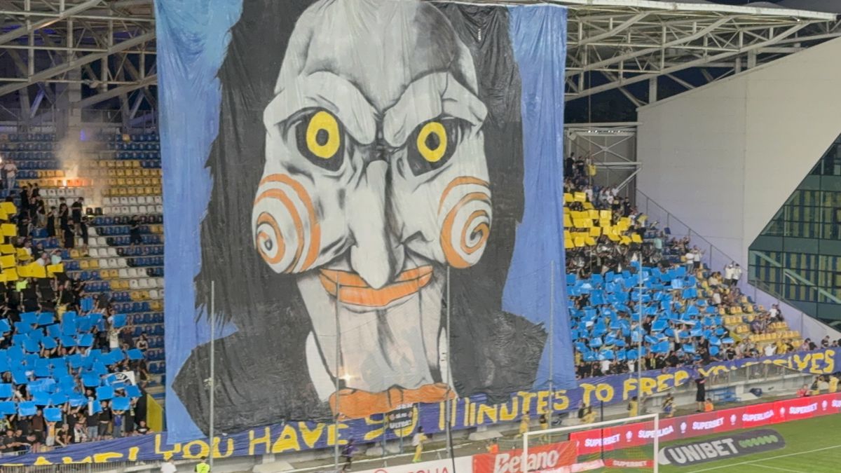 Scenografie Petrolul în meciul cu FCSB