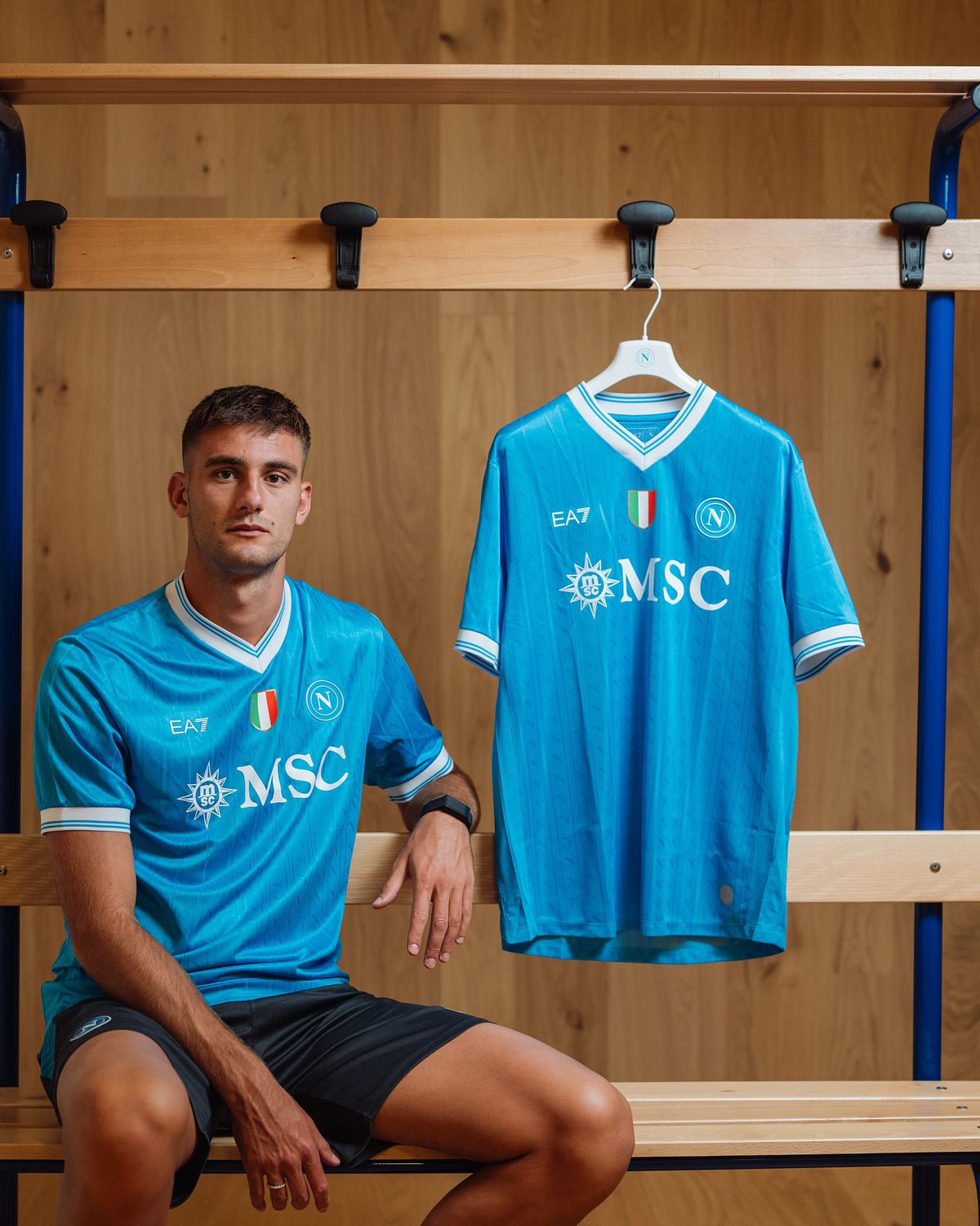 Napoli, ce gafă pe tricouri! » Replica dată de fiica președintelui: „Un mesaj pentru noua generație”