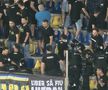 Scandal în toată regula la Petrolul - FCSB » Jandarmeria a fost nevoită să intervină: luat pe sus și scos din stadion