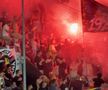 Ultrașii au aprins zeci de torțe și fumigene la Petrolul - FCSB. Foto: Andrei Crăițoiu (GSP.RO)