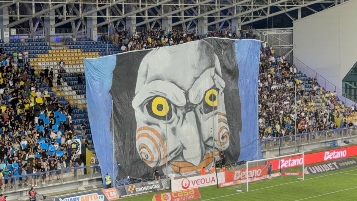 Scenografie Petrolul în meciul cu FCSB