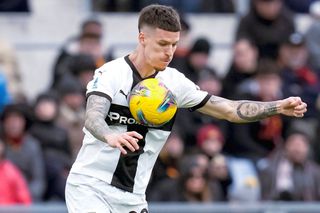 Vine Dennis Man în locul fotbalistului ofertat cu 40 de milioane de euro?! Vestea momentului din Italia