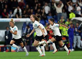 Știm semifinalele Campionatului European de fotbal feminin. Calificare dramatică la miezul nopții: cu om în minus 107 minute, au eliminat Franța