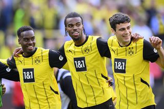 Parma pregătește plecarea lui Dennis Man » Start la negocieri cu Borussia Dortmund