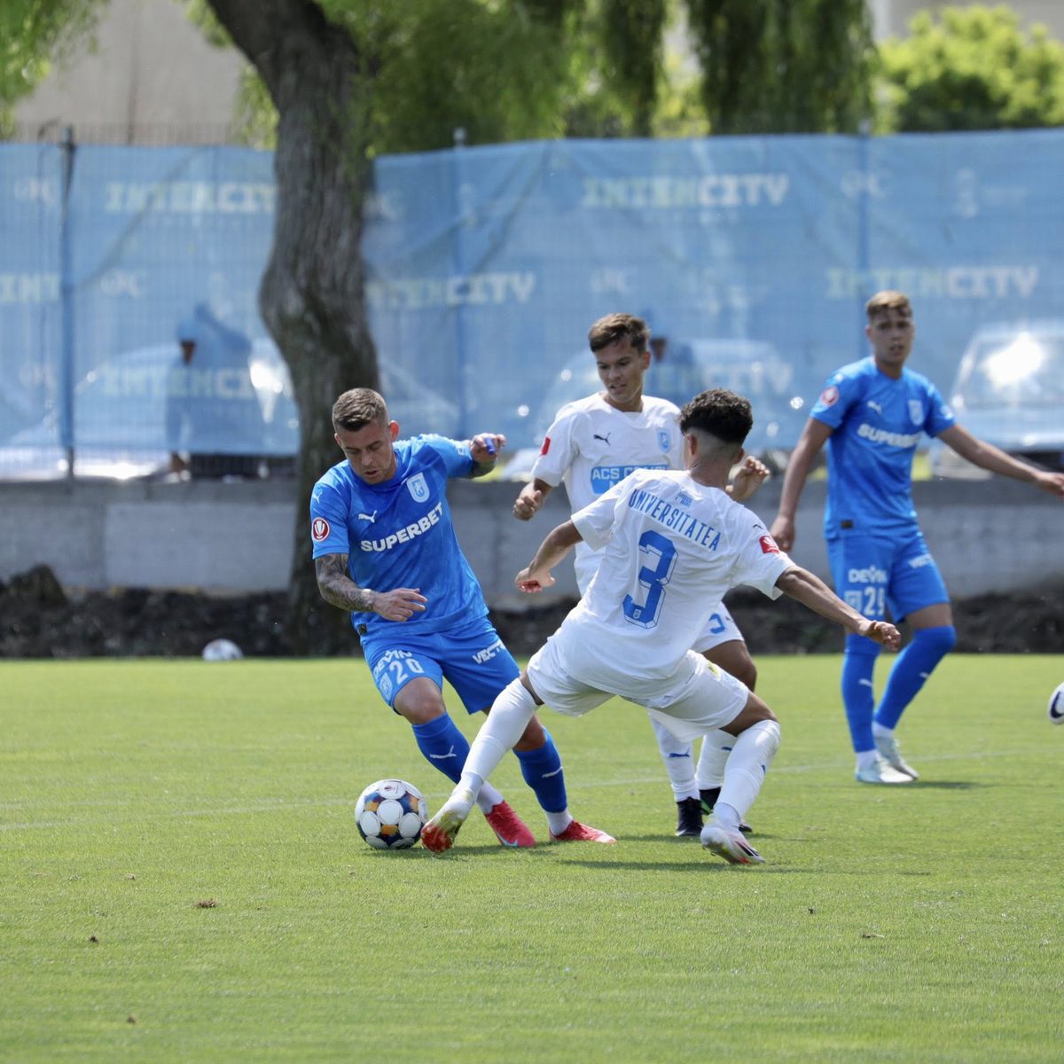 Universitatea Craiova, amical cu echipa U18