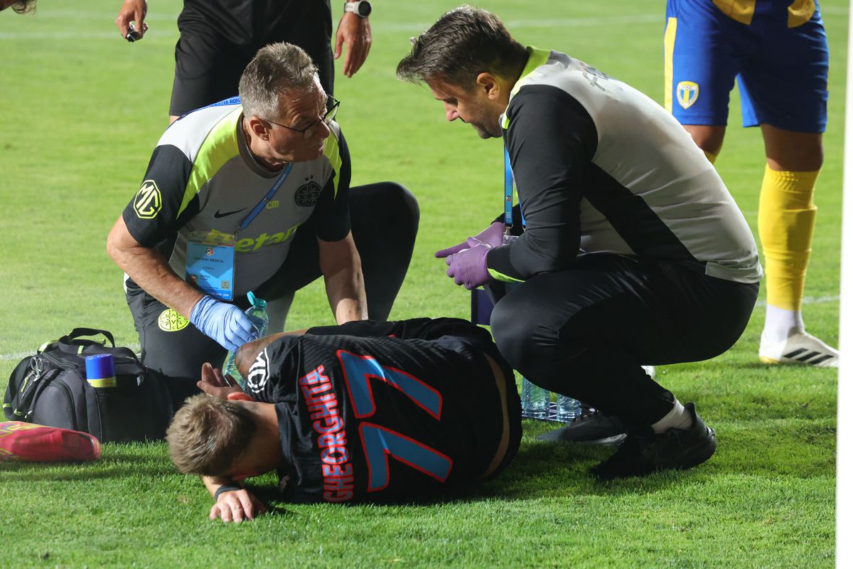 Liviu Ciobotariu a aflat în direct că i se pregătesc două transferuri de la FCSB