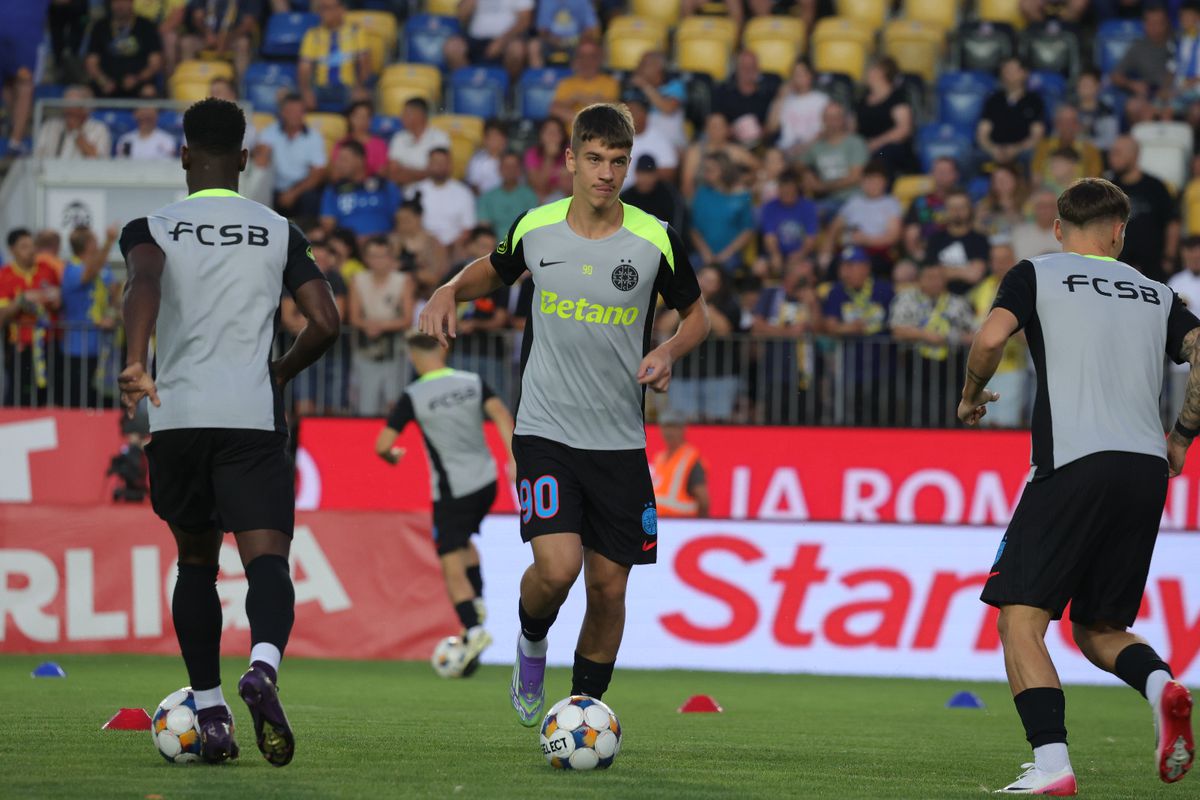 Petrolul - FCSB, imagini de la încălzire / Foto: Ionuț Iordache GSP