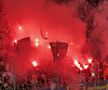 Ultrașii au aprins zeci de torțe și fumigene la Petrolul - FCSB. Foto: Andrei Crăițoiu (GSP.RO)