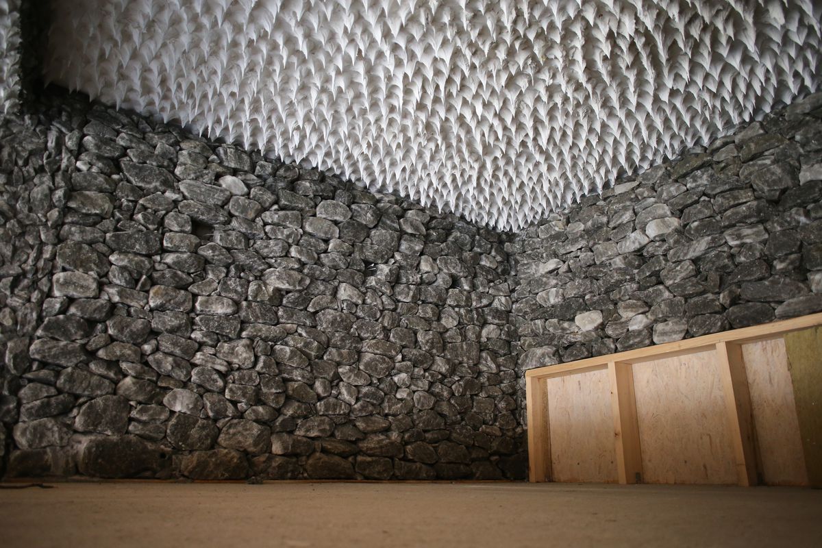 GALERIE FOTO Nestemata din Bucegi! Un patinoar fabulos e la câteva luni de inaugurare la Cheile Grădiștei! Cum arată