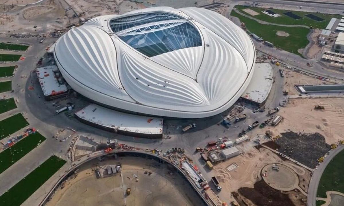 GALERIE FOTO Fabulos! Cum arată stadioanele din Qatar pe care se va juca Cupa Mondială din 2022: design futurist și aer condiționat în tribune și pe gazon