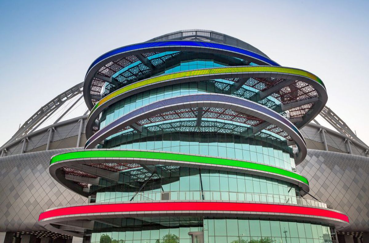 GALERIE FOTO Fabulos! Cum arată stadioanele din Qatar pe care se va juca Cupa Mondială din 2022: design futurist și aer condiționat în tribune și pe gazon