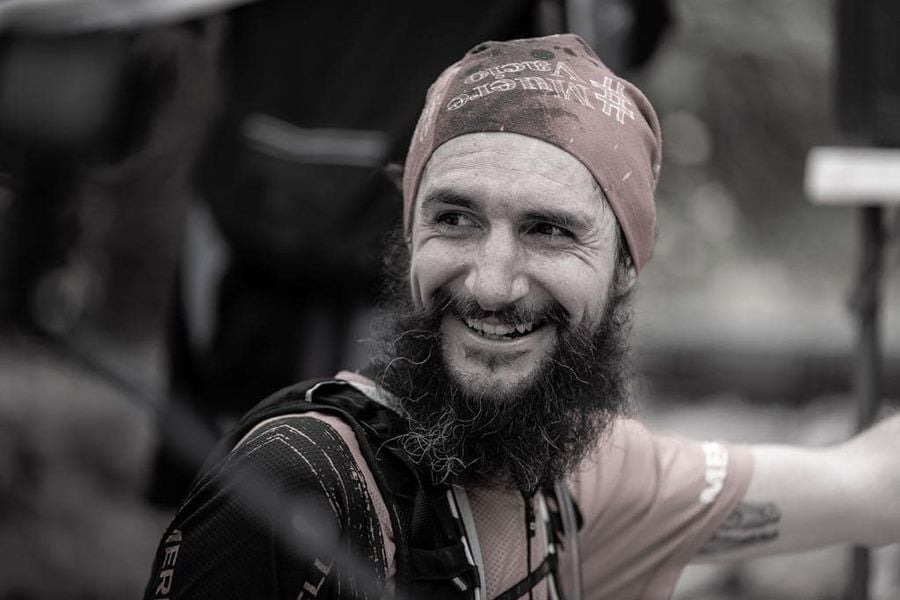 Juan, maratonistul fără stomac, vezică și colon. Campioană europeană între ședințele de chimioterapie + Surpriză pentru Diego