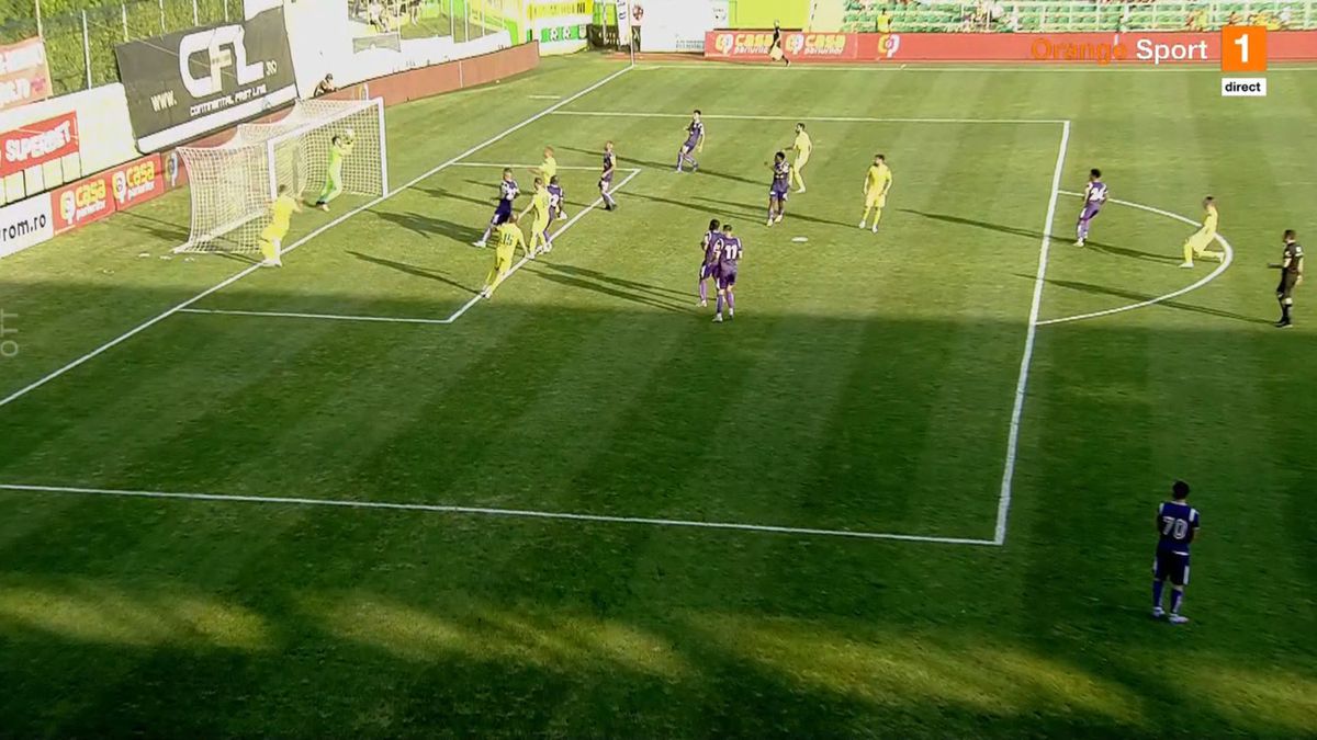 CS Mioveni - FC Argeș, întrerupt peste 10 minute din cauza VAR » Deciziile lui Hațegan