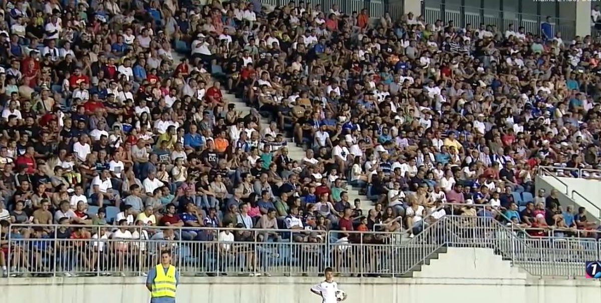 FOTO FCU Craiova - Petrolul, spectatori 19.08.2022