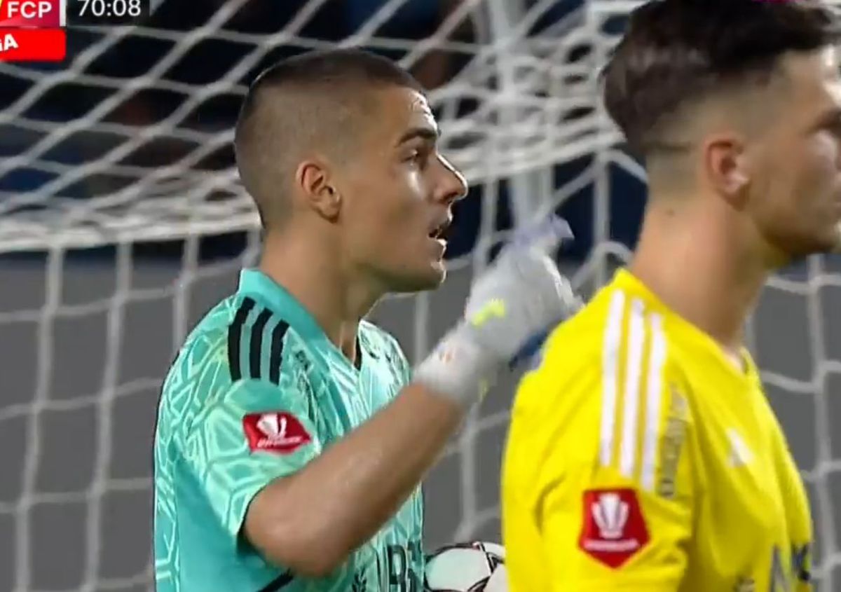 Inacceptabil! Portarul Petrolului, înjurătură rasistă la adresa lui Sidibe » „Mi-e greu să spun ce aș face cu un astfel de om dacă aș fi antrenor”