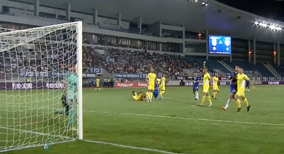 FOTO FCU Craiova - Petrolul, spectatori 19.08.2022