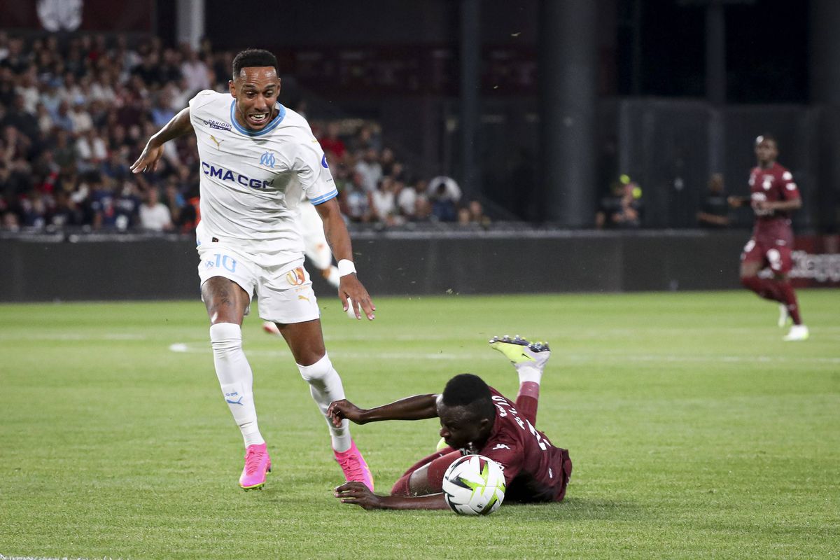 Boloni, rezultat fantastic cu Marseille: echipa lui a marcat de două ori în inferioritate numerică