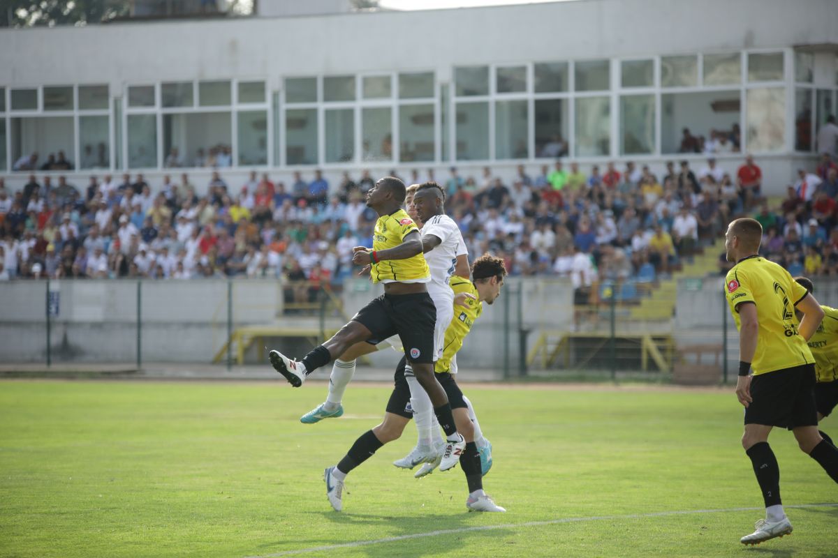 Remiză albă în Moldova » FC Botoșani nu a trecut de Oțelul Galați, la primul meci fără Marius Croitoru