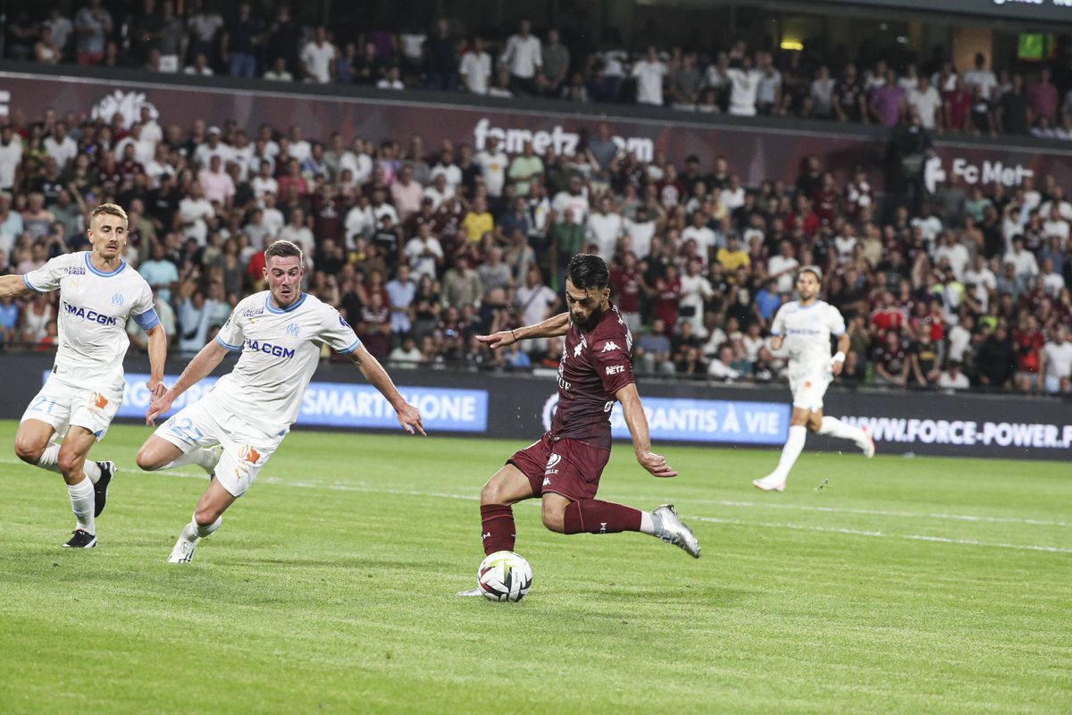 Boloni, rezultat fantastic cu Marseille: echipa lui a marcat de două ori în inferioritate numerică