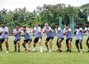 „Raj Kapoor” de Oltenia » Românul care a semnat zilele trecute în India dezvăluie: „Sunt contracte bune, se bagă bani aici! Nu mai pot repeta greșelile făcute ca fotbalist”