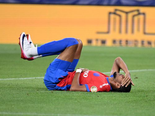 Pregătirea de vară, pusă sub semnul întrebării la FCSB » Detaliile care lămuresc situația / foto: Imago