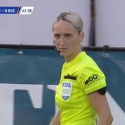 Arbitrul asistent Alexandra Apostu