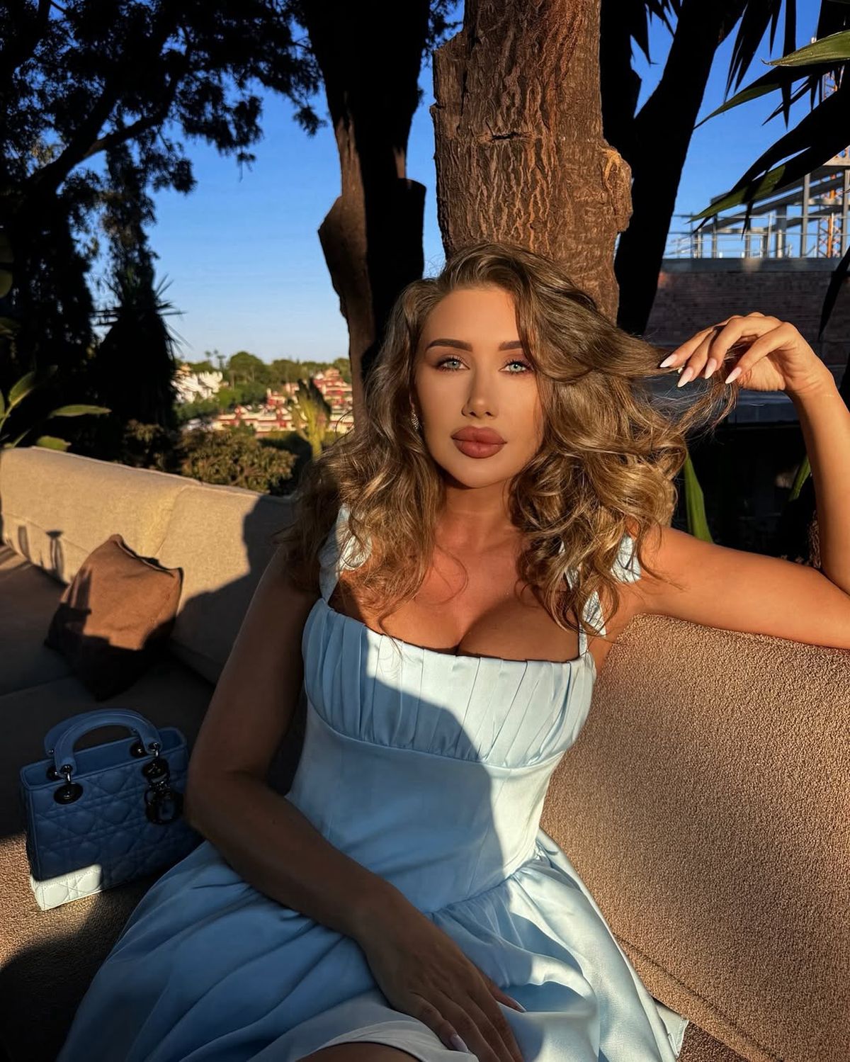 Fostul patron din Liga 1 care a renunțat la cetățenia română, vacanță de lux cu iubita, fostă ispită la „Insula Iubirii” » Andra și Cătălin Măruță le-au fost alături