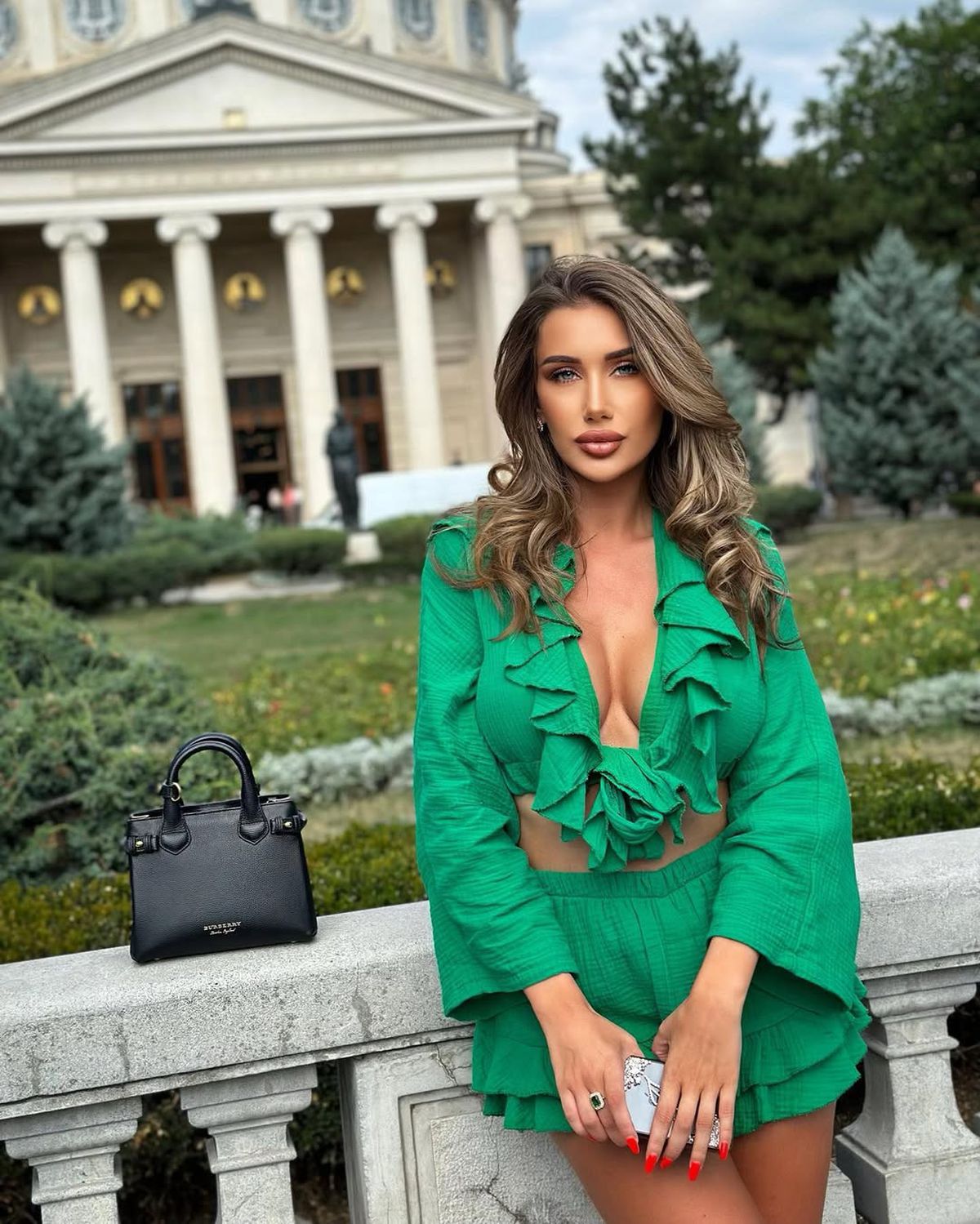 Fostul patron din Liga 1 care a renunțat la cetățenia română, vacanță de lux cu iubita, fostă ispită la „Insula Iubirii” » Andra și Cătălin Măruță le-au fost alături