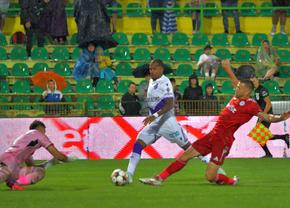 Accidentare horror în Superliga! Jucătorul a fost desfigurat și trebuie să fie operat » Reacția clubului