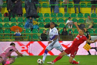 Accidentare horror în Superliga! Jucătorul a fost desfigurat și trebuie să fie operat » Reacția clubului