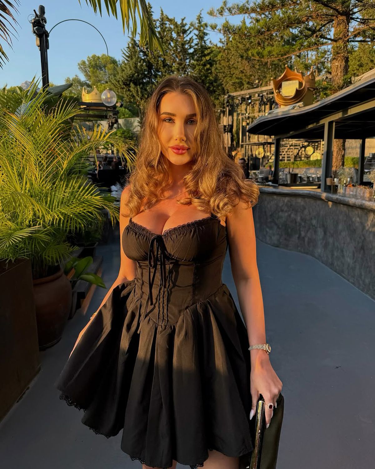 Fostul patron din Liga 1 care a renunțat la cetățenia română, vacanță de lux cu iubita, fostă ispită la „Insula Iubirii” » Andra și Cătălin Măruță le-au fost alături