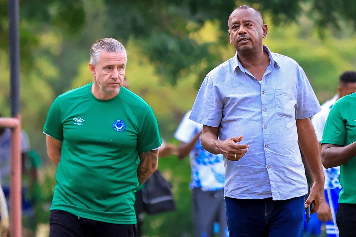 Reghecampf a adus un român în Sudan: „Vă promit că vom cuceri multe trofee”