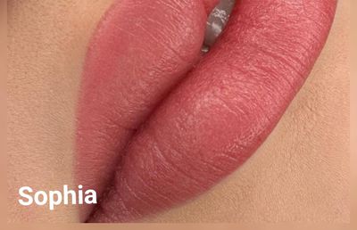 ALOPECIA SI MICROPIGMENTAREA