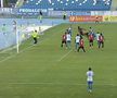 Nu e henț la al doilea gol anulat în Poli Iași - Gloria Bistrița / FOTO: Capturi @Prima Sport