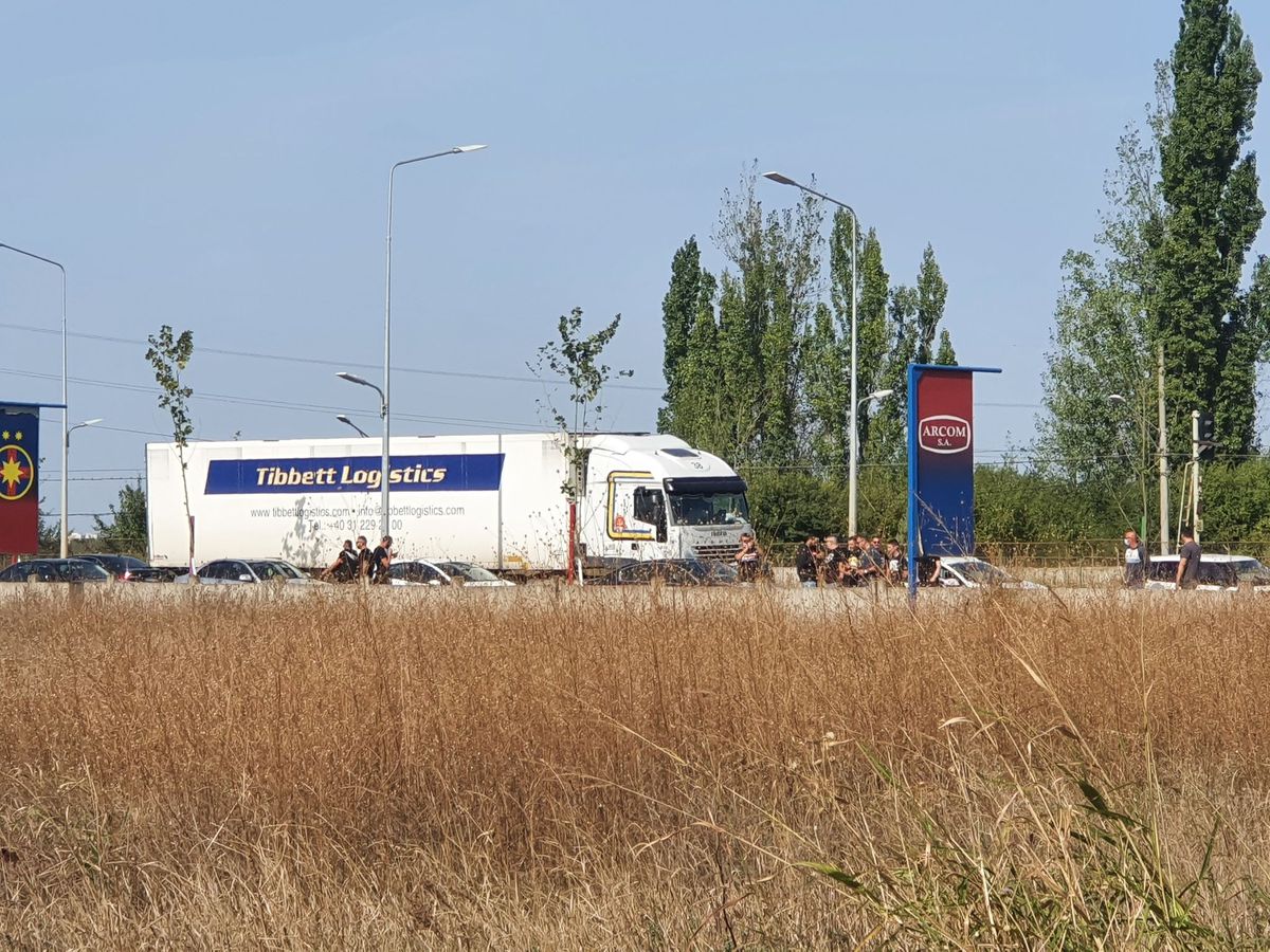 Azi a avut loc un nou termen în procesul FCSB - CSA Steaua pentru palmares! Ce au făcut judecătorii după intervenția fanilor FCSB