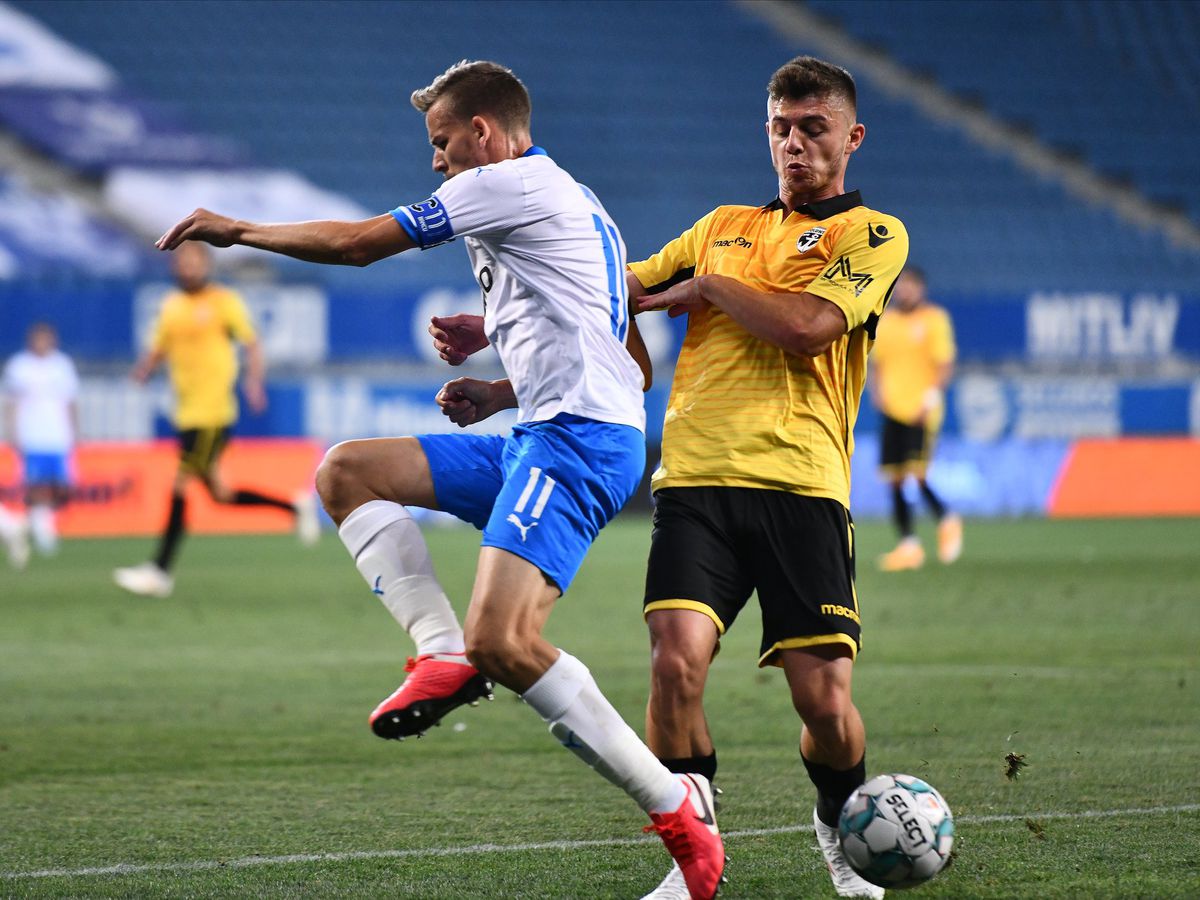 Declarații controversate ale unui jucător din Liga 1: „Știam ÎNAINTE de meci de cazurile de COVID-19 de la FCSB. Am vorbit între noi”