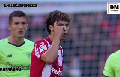 Scandal uriaș în Spania! Arbitrul l-a eliminat pe Joao Felix și a fost amenințat de oficialii lui Atletico