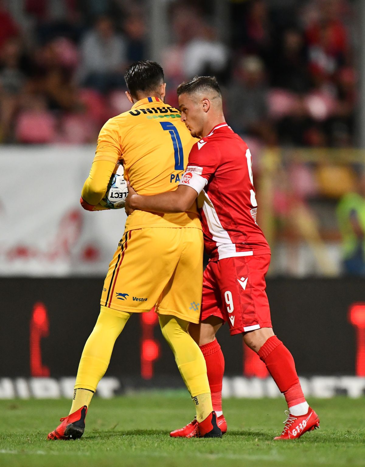 PCH, mesaj pentru jucătorii lui Dinamo după înfrângerea cu FC Botoșani » Ce i-au cerut lui Torje