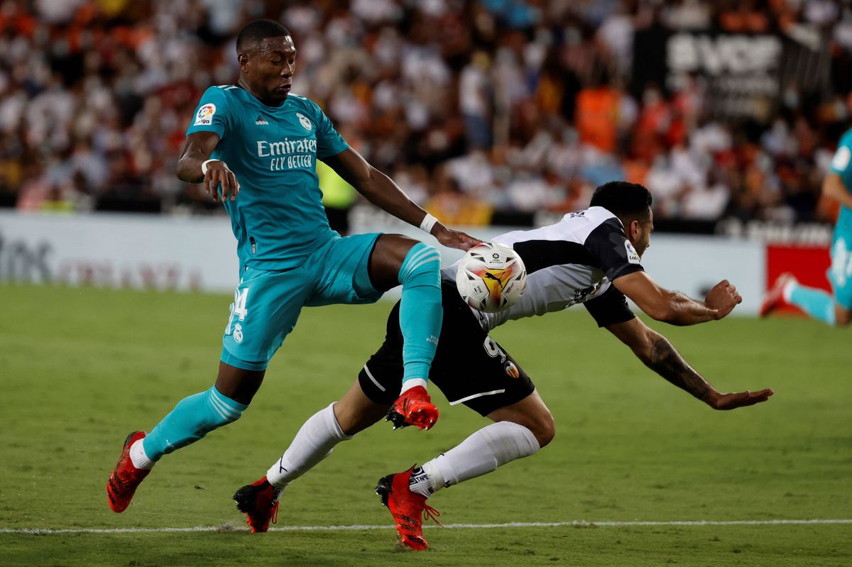 Final nebun de meci în Valencia - Real! » Umărul lui Benzema a decis liderul din La Liga