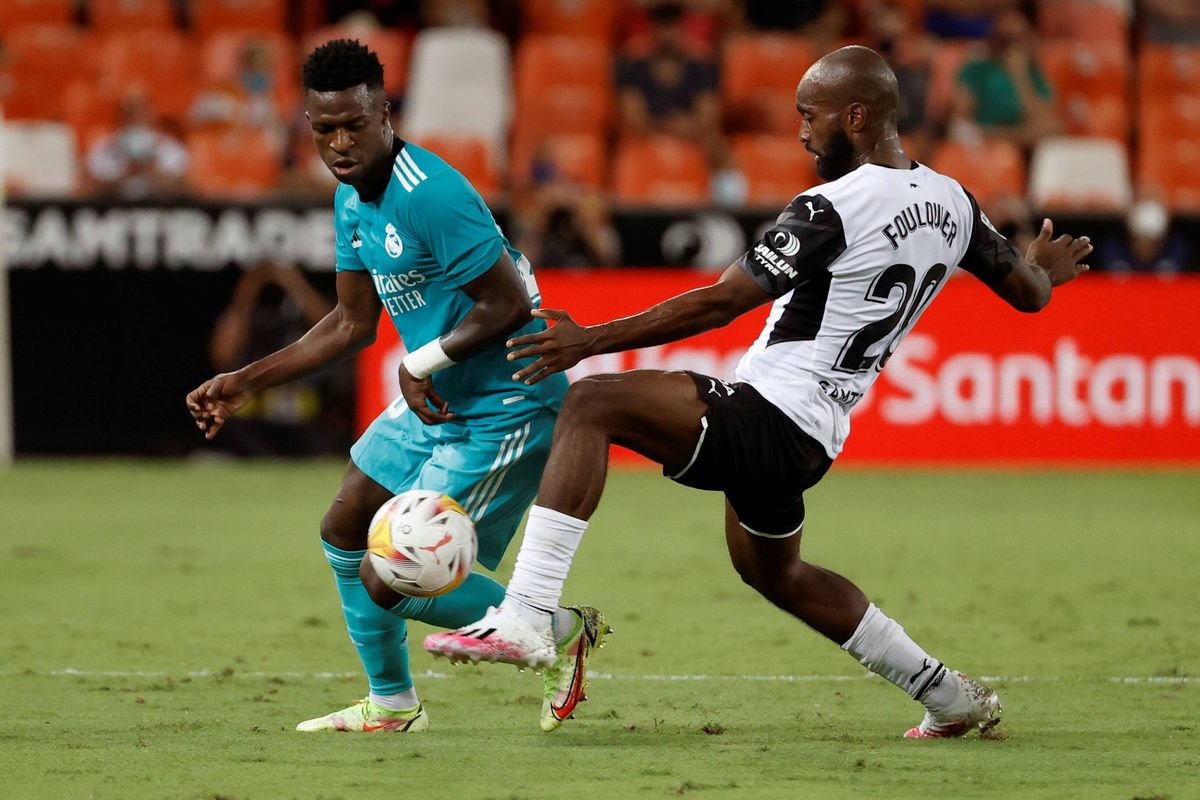 Final nebun de meci în Valencia - Real! » Umărul lui Benzema a decis liderul din La Liga