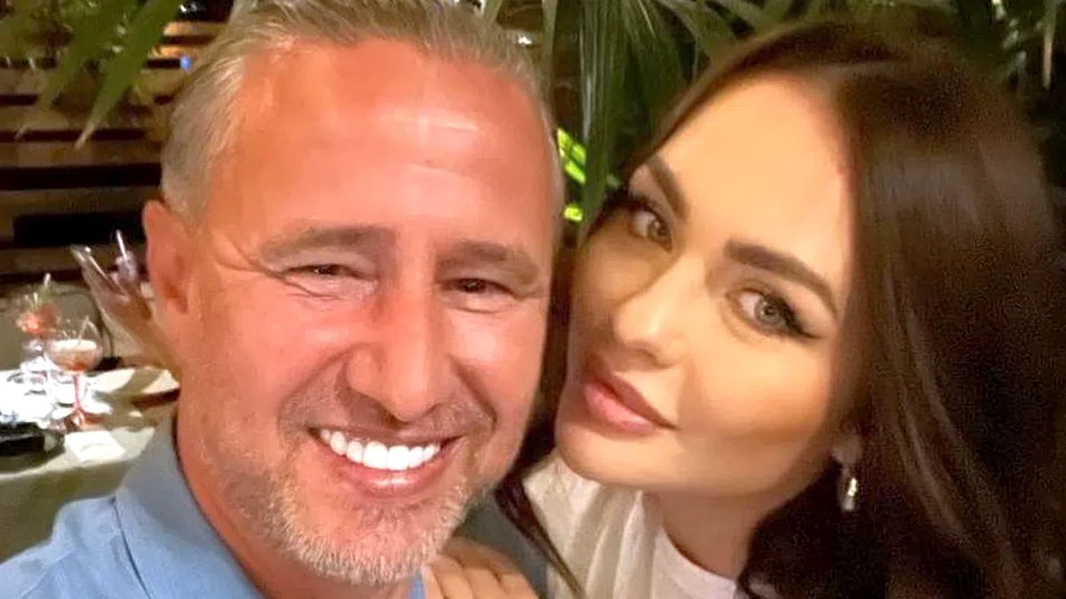 Prima reacție a lui Laurențiu Reghecampf după numirea pe banca lui Al Tai: „Dumnezeu a așezat lucrurile așa cum ne-am dorit! Corina și Liam pot veni când oricând aici”