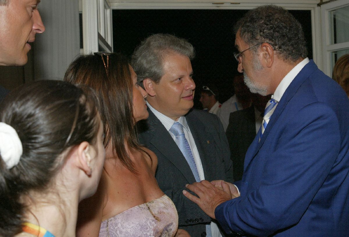 Jean Valvis, apariție rară: „La Rapid e un proiect pe care am încercat să-l fac în 2006” » Ce impresie i-a lăsat Șucu: așteaptă apelul boss-ului din Giulești