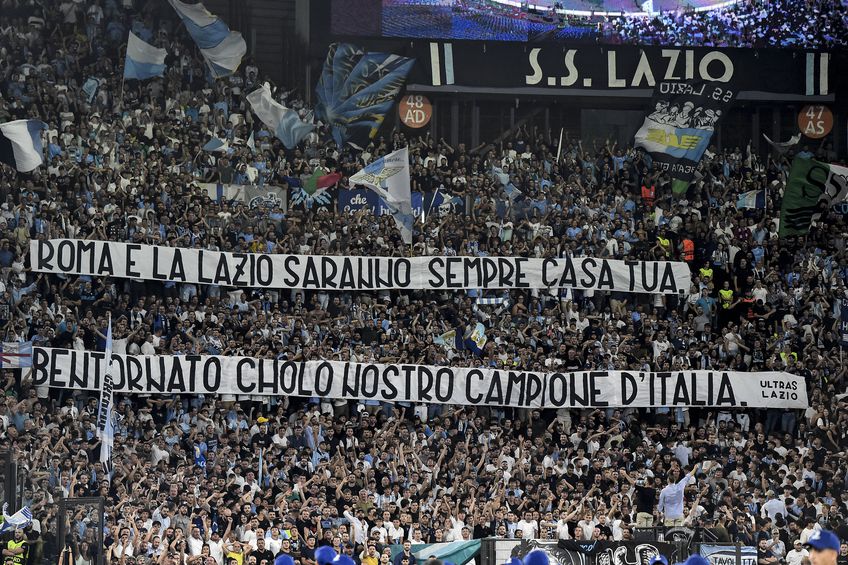 Galeria lui Lazio a afișat un mesaj special înaintea meciului cu Atletico Madrid, din grupa E a Ligii Campionilor. / FOTO: Imago
